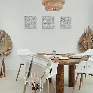 https://nomad-surf-house.hotelsfuerteventura.org