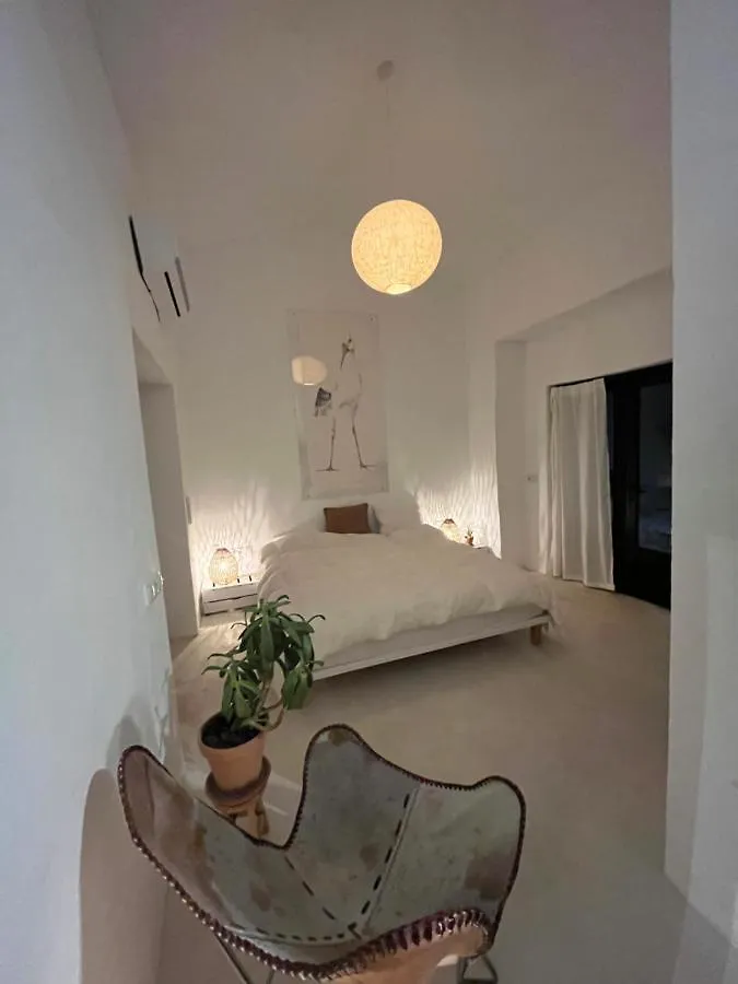 Bed & Breakfast Finca Elements Comares Spain